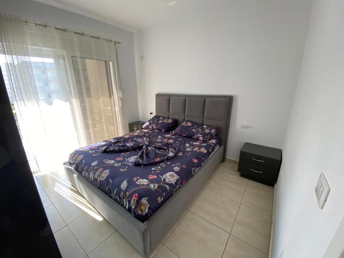 Summer Apartments Shengjin Luaran gambar