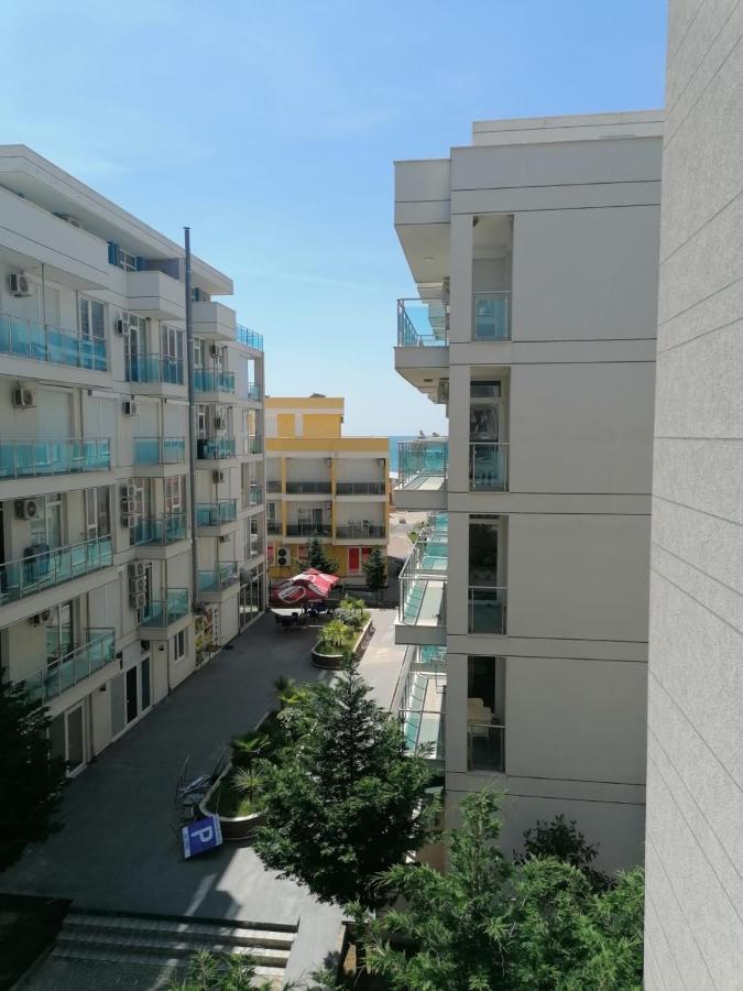 Summer Apartments Shengjin Luaran gambar