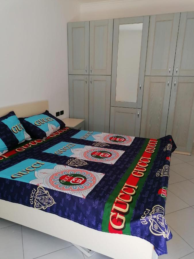 Summer Apartments Shengjin Luaran gambar