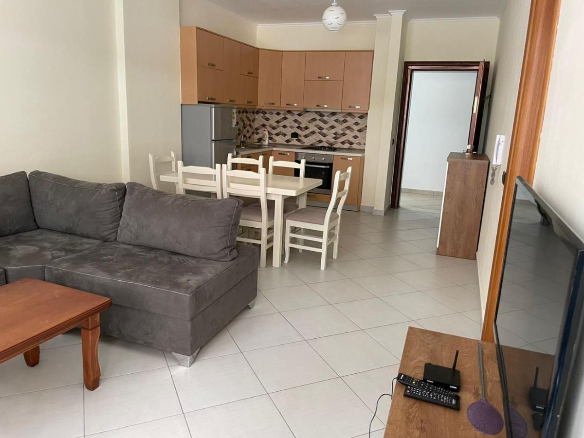 Summer Apartments Shengjin Luaran gambar