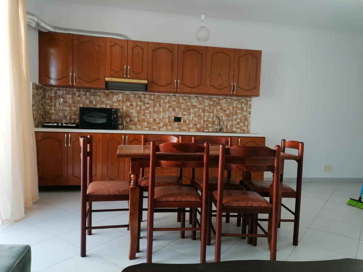Summer Apartments Shengjin Luaran gambar