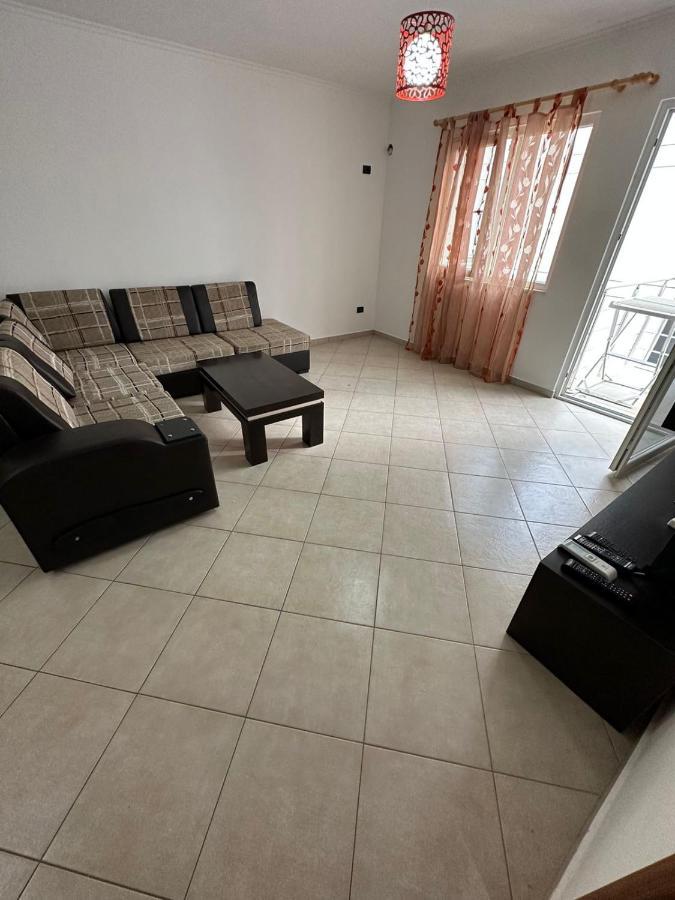 Summer Apartments Shengjin Luaran gambar