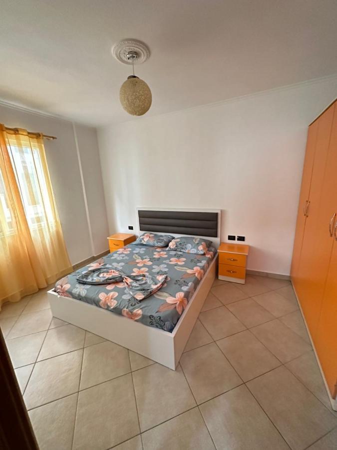 Summer Apartments Shengjin Luaran gambar