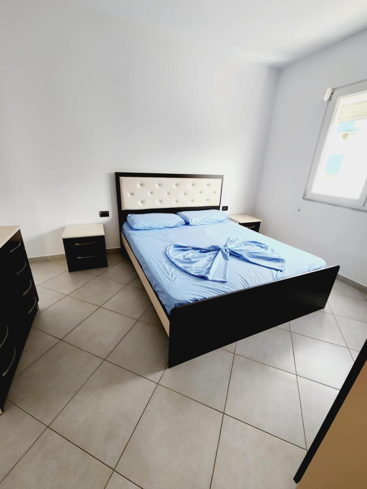 Summer Apartments Shengjin Luaran gambar