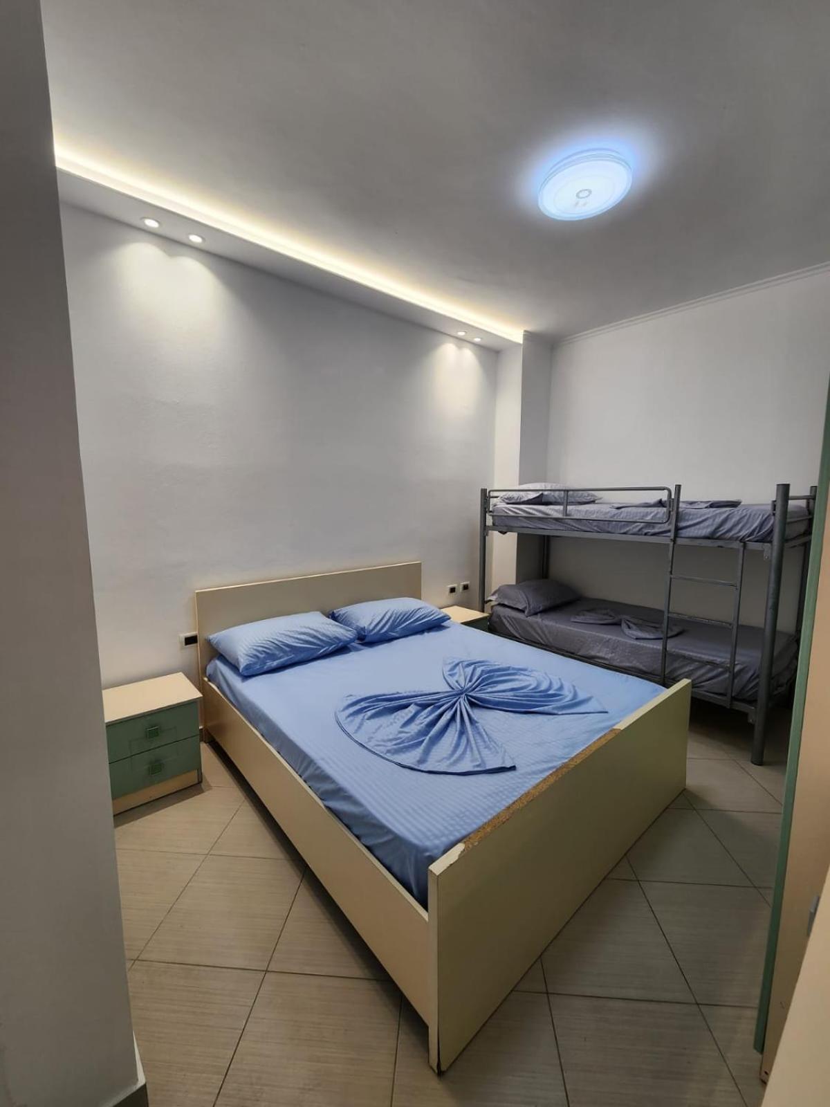 Summer Apartments Shengjin Luaran gambar