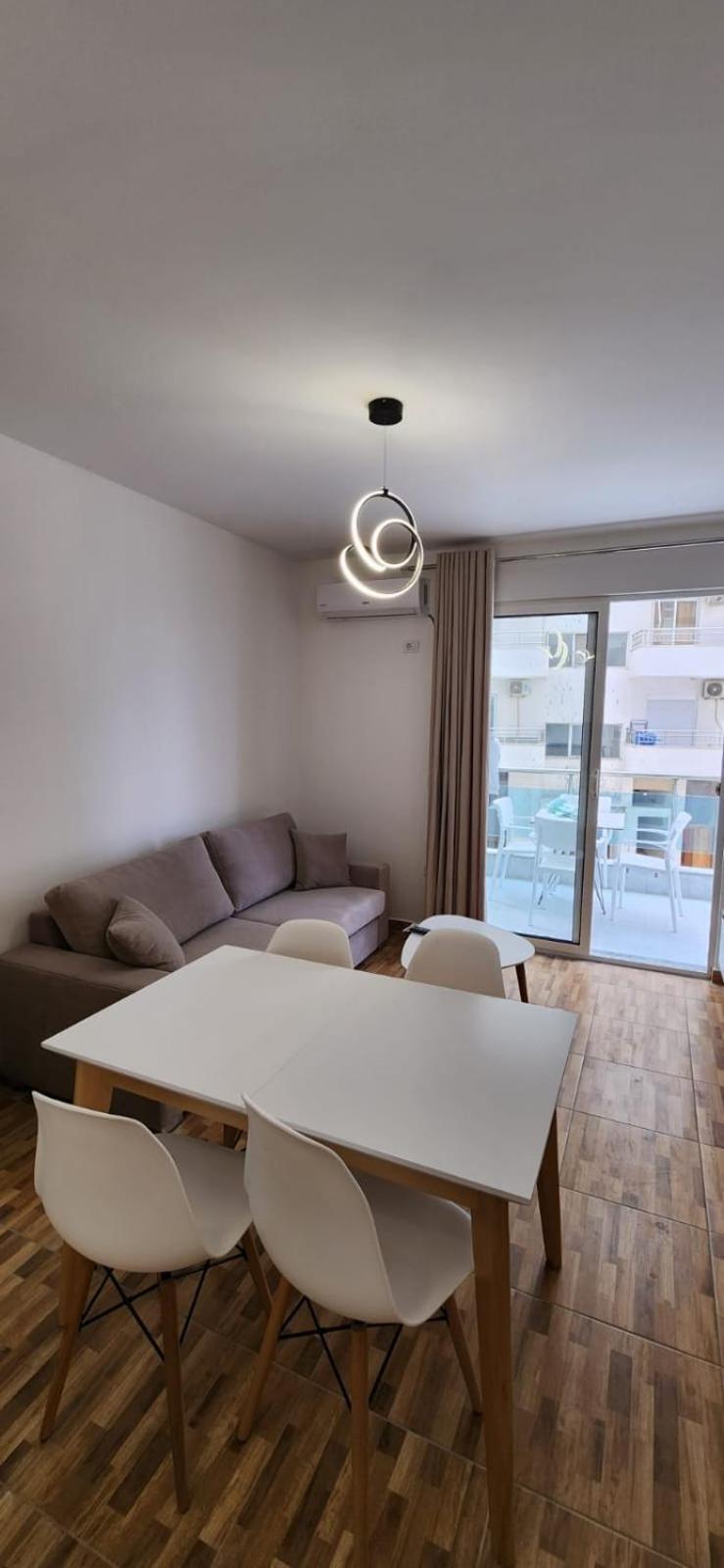 Summer Apartments Shengjin Luaran gambar