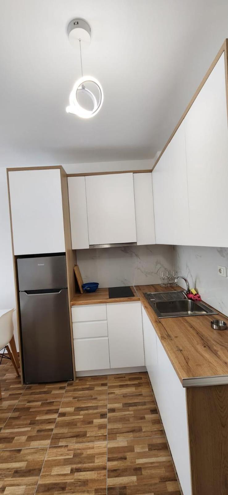 Summer Apartments Shengjin Luaran gambar